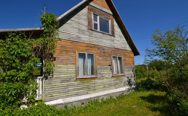 Дачный дом с земельным участком в СНТ «Энтузиаст» 