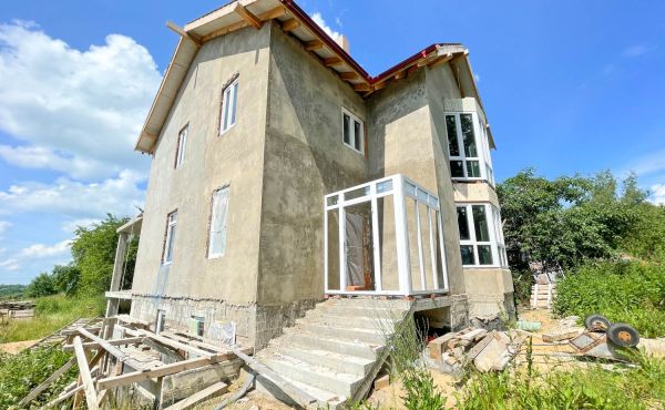 Продается дом в селе Покровское